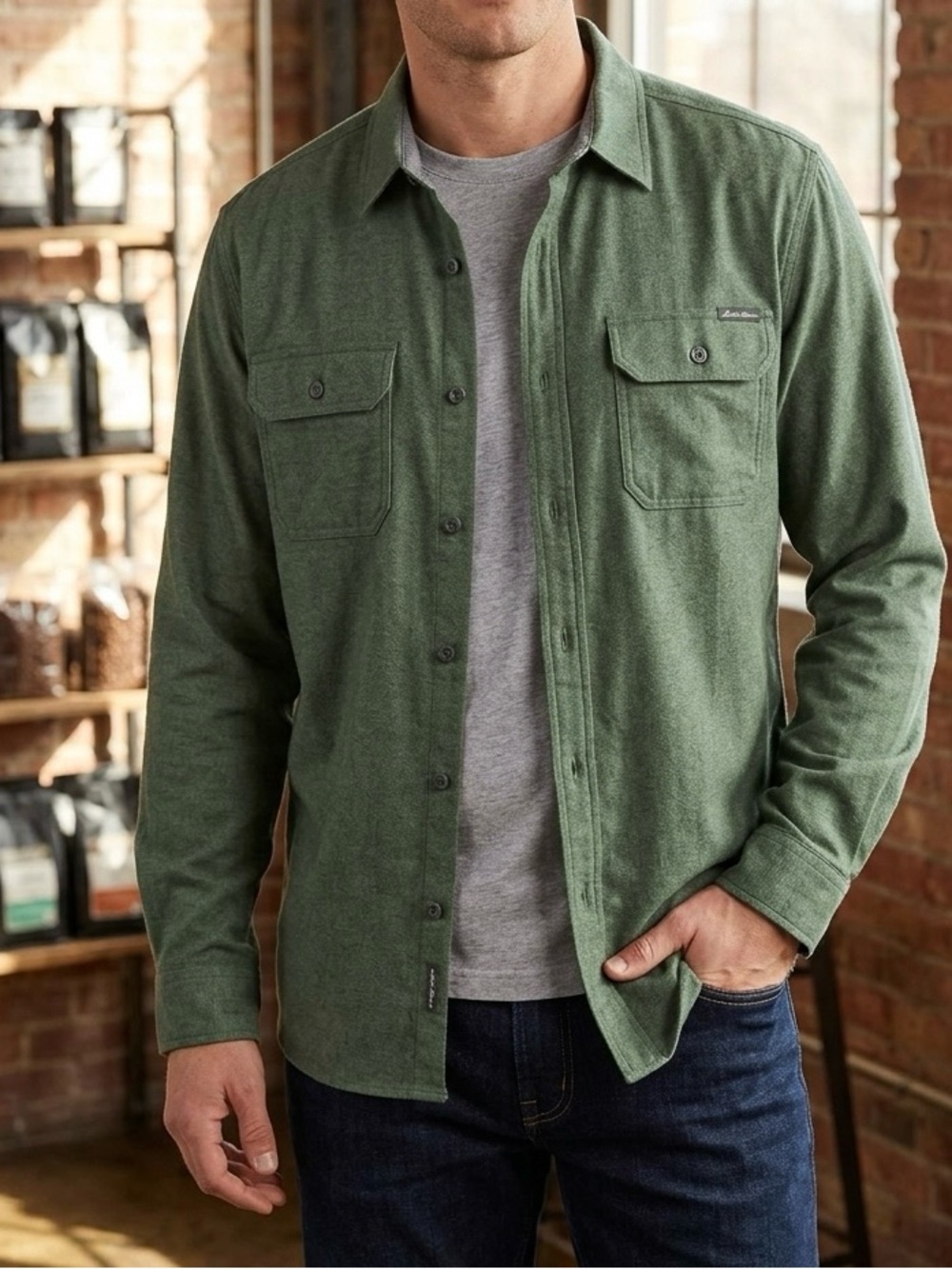 Eddie Bauer Men's Long-Sleeve Cabin Flannel Classic Fit Shirt